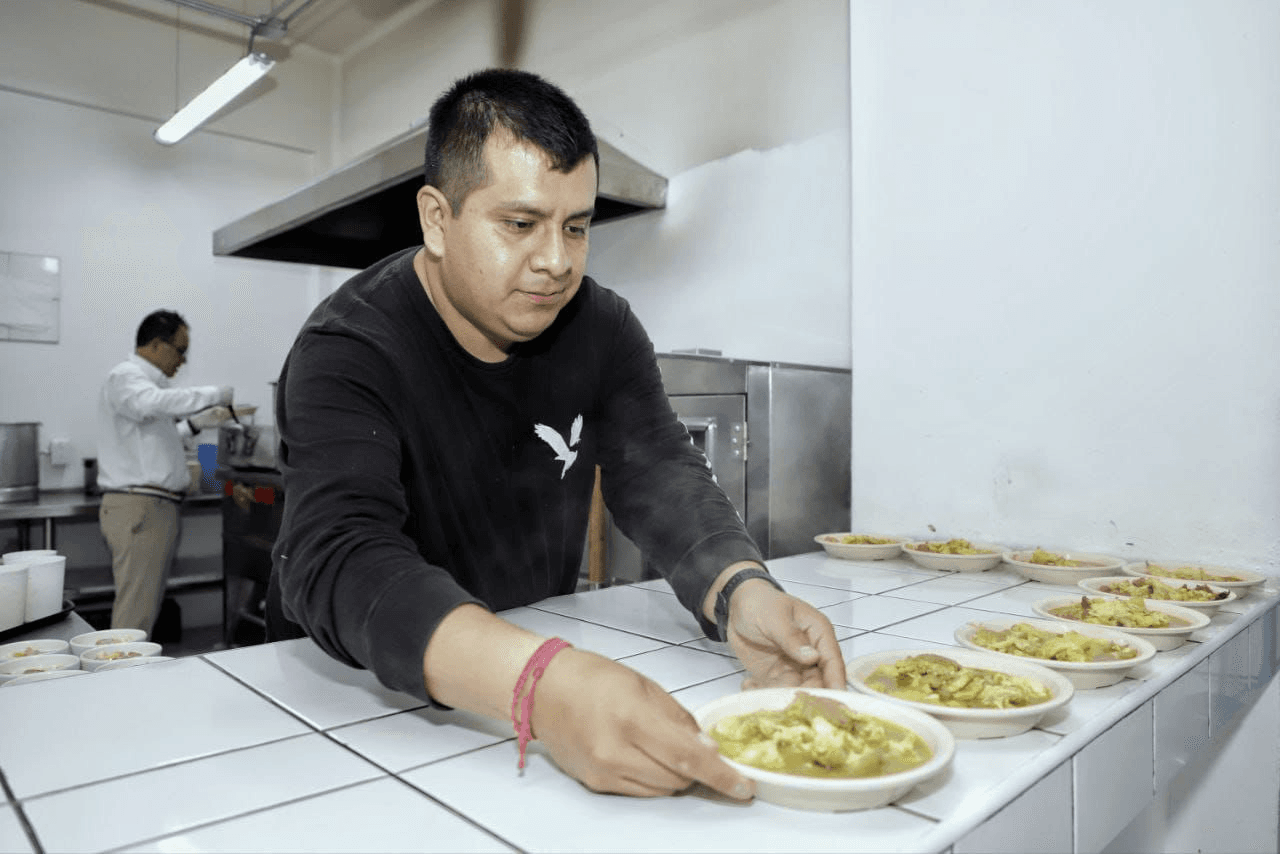 Garantiza SMDIF atención a personas en situación vulnerable en el Dormitorio Municipal