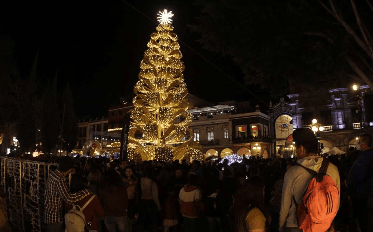 Comienzan encendidos de árboles de navidad, ¿dónde habrá?