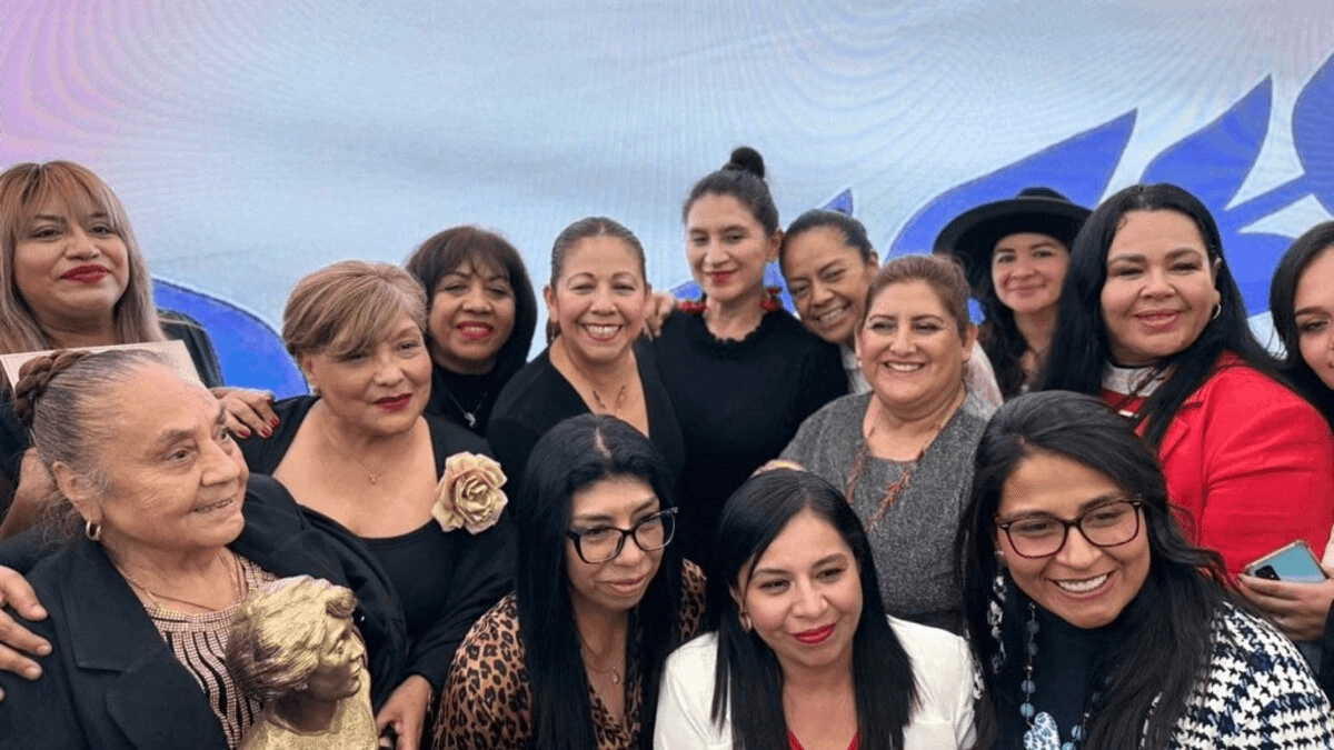 Ellas son las ganadoras del Premio Carmen Serdán 2025