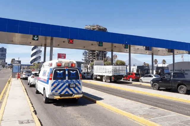 Aunque sea una emergencia, ambulancias deben pagar caseta en la Puebla-Atlixco
