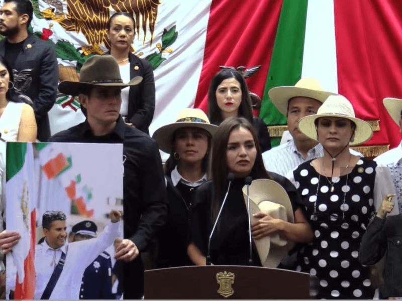 Grecia Quiroz asume la presidencia municipal de Uruapan