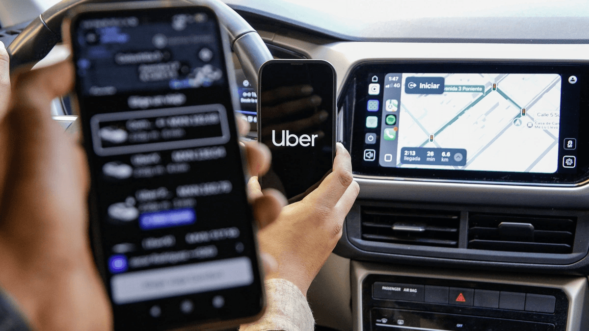 10 mil conductores en riesgo por posible salida de Uber de Puebla