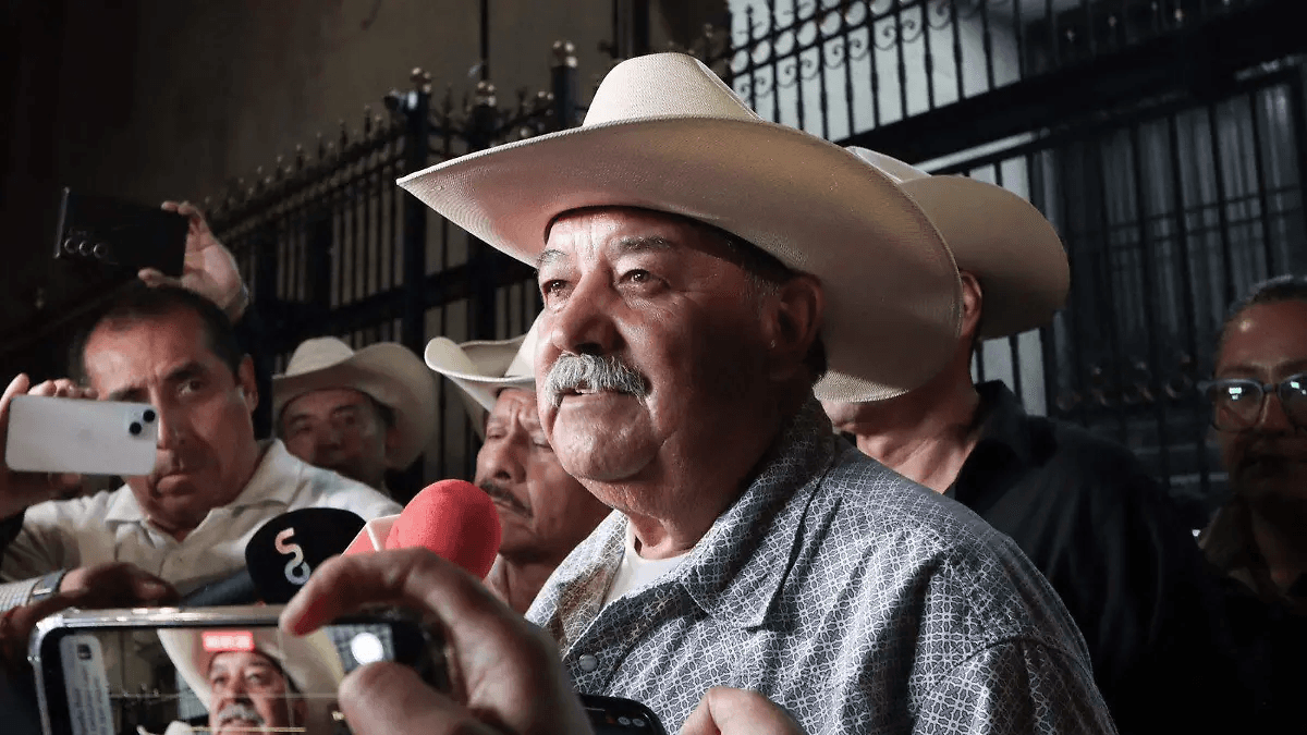 Concluye sin acuerdos reunión de agricultores y transportistas con Segob; amagan con incrementar la presión