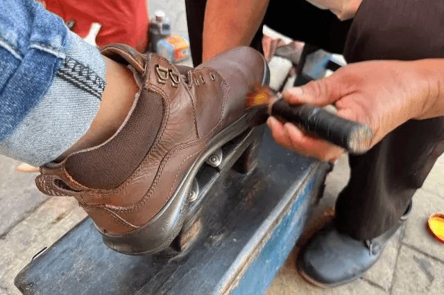 Retiran boleros del parque Juárez de Tehuacán por rehabilitación