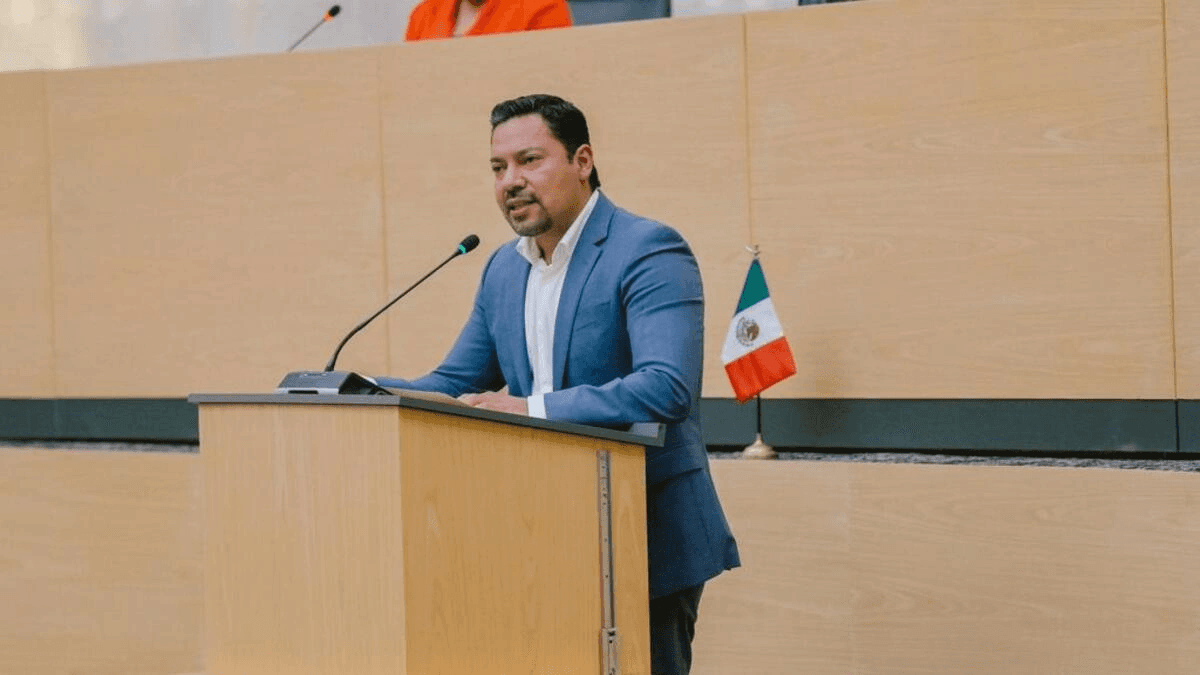 Andrés Villegas presenta iniciativas para regularización y supervisión de anexos en Puebla