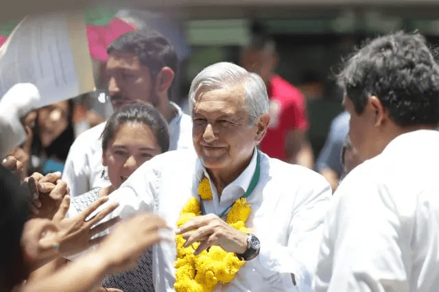 AMLO festeja su cumpleaños 72 en rancho La Chingada con su familia