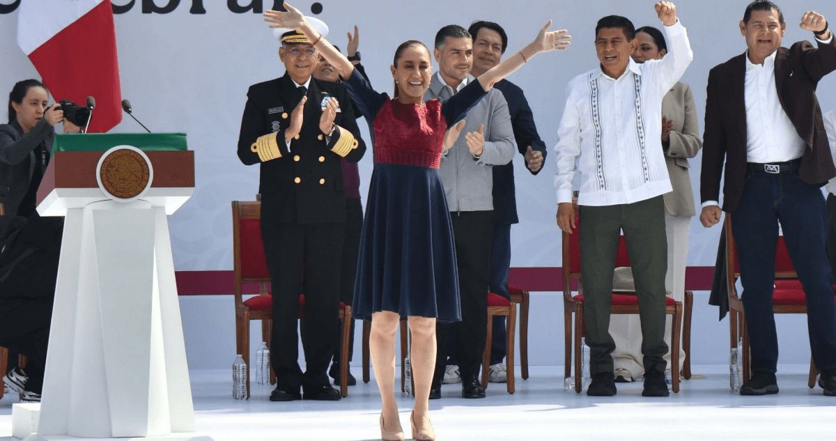Claudia Sheinbaum asegura que México avanza con dignidad