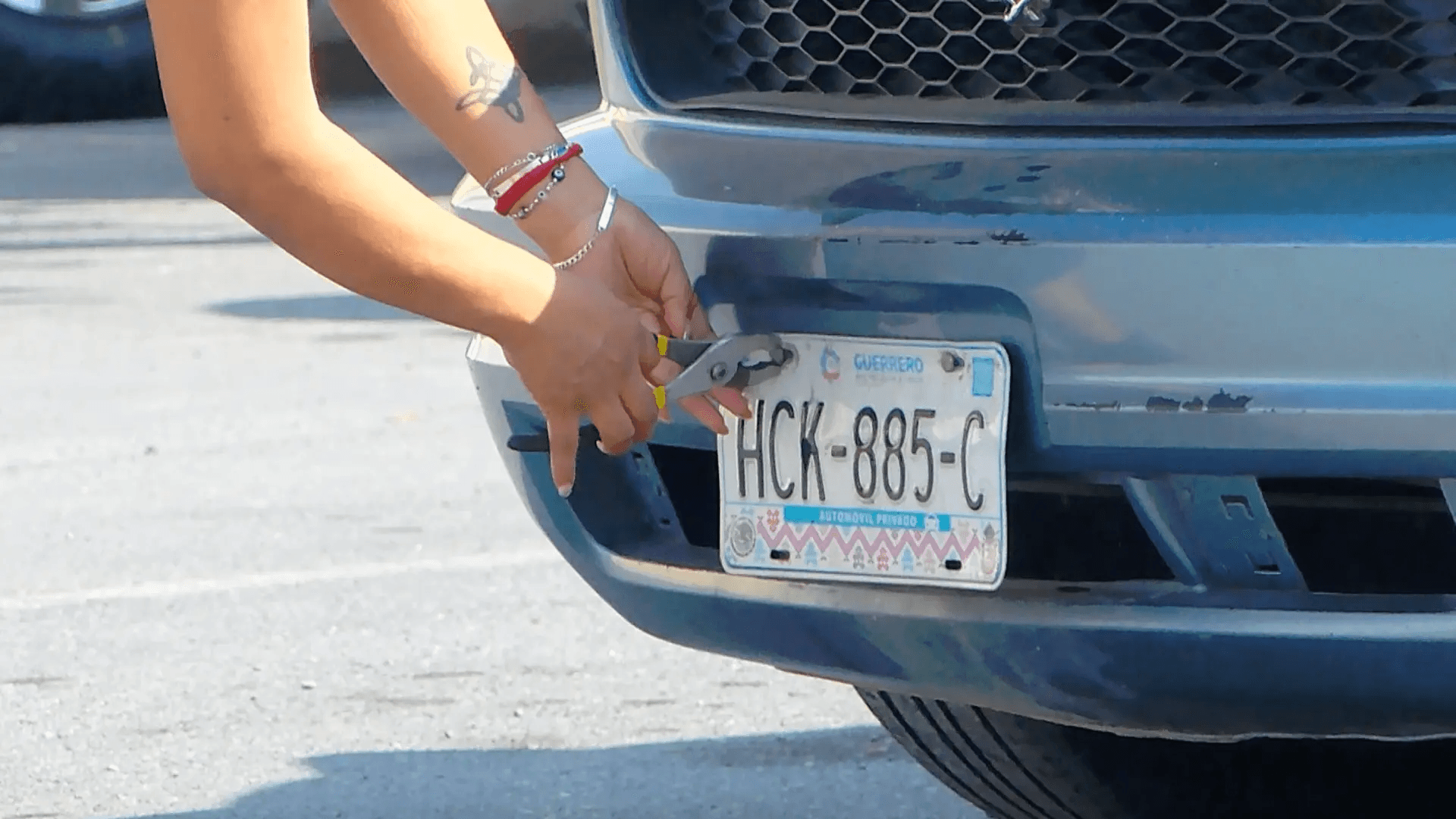 Evita multas de hasta 2,375 pesos por placas foráneas en Puebla