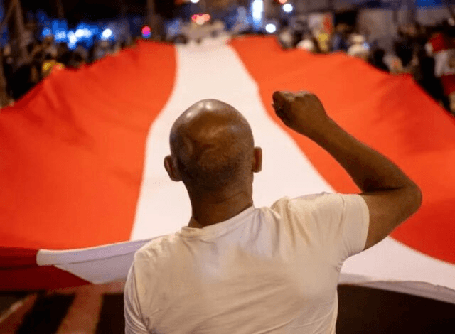 Más de 35 candidatos se postulan a las presidenciales de Perú