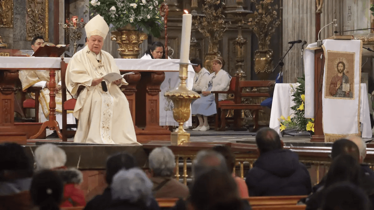 Llega con tiempo a misa, estos son los horarios en la Catedral de Puebla