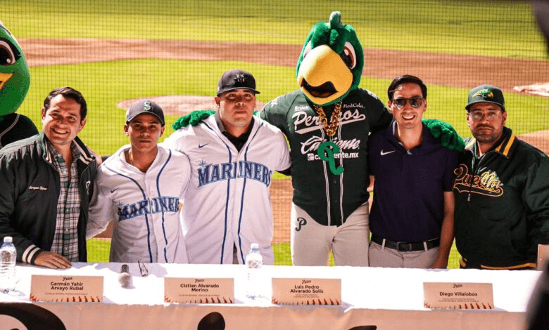 Peloteros de Pericos de Puebla firman con los Marineros de Seattle
