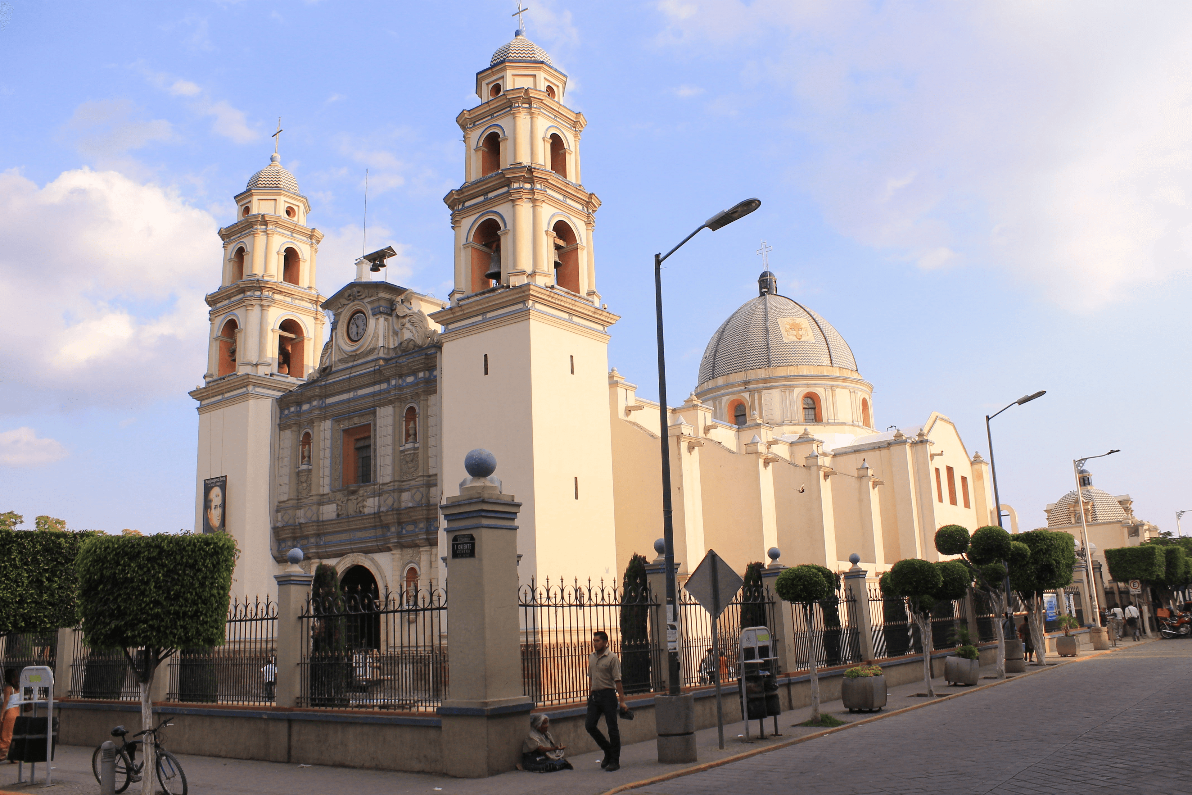 Sube el costo de misas en Tehuacán; bautizo hasta 400 pesos